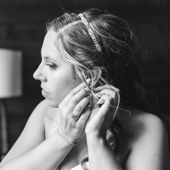 Meet your Posher, Larissa - Picture 1 of 1